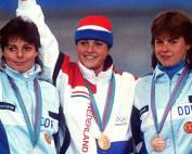 Yvonne van Gennip wint olympisch goud op de 3.000 meter in Calgary ANP