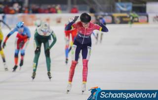 Esther Kiel wint marathon in Tilburg | foto:schaatspeloton.nl