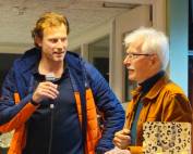 Michiel Wienese, wordt toegesproken door Theo Bakkum, zijn eerste ijsclubtrainer, die hem in 2012 zijn schaatspassie opnieuw deed ontdekken. Als jonge 20-er stopte Michiel met schaatsen, nadat hij toch bijna de wereldtop had bereikt.